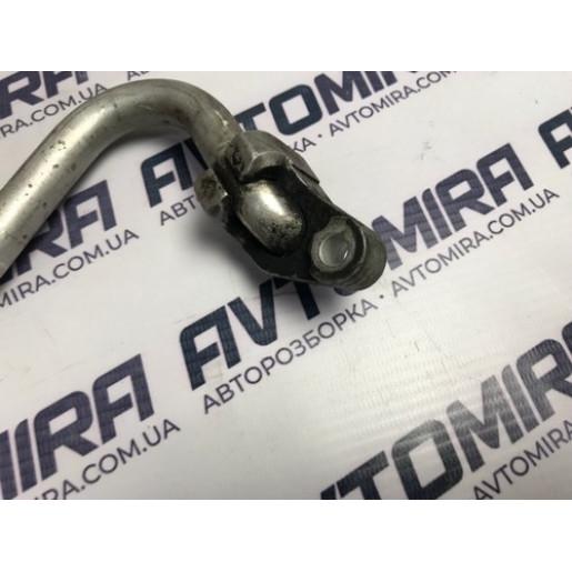 Трубка кондиционера Toyota Avensis T25 2.2 D-4D 2003-2008 8870405351